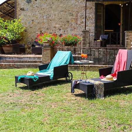 Suite Montagnana San Gimignano Bagian luar foto