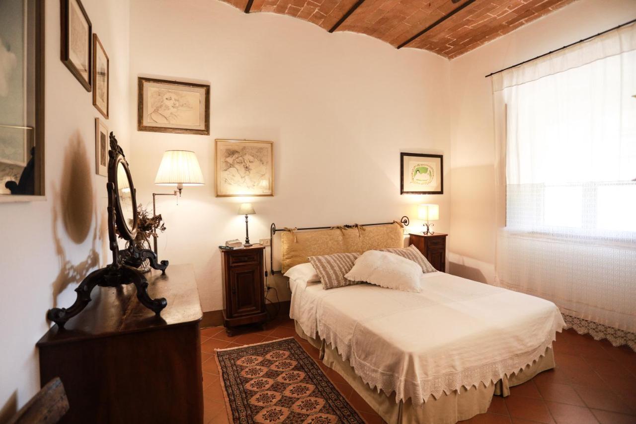Suite Montagnana San Gimignano Bagian luar foto